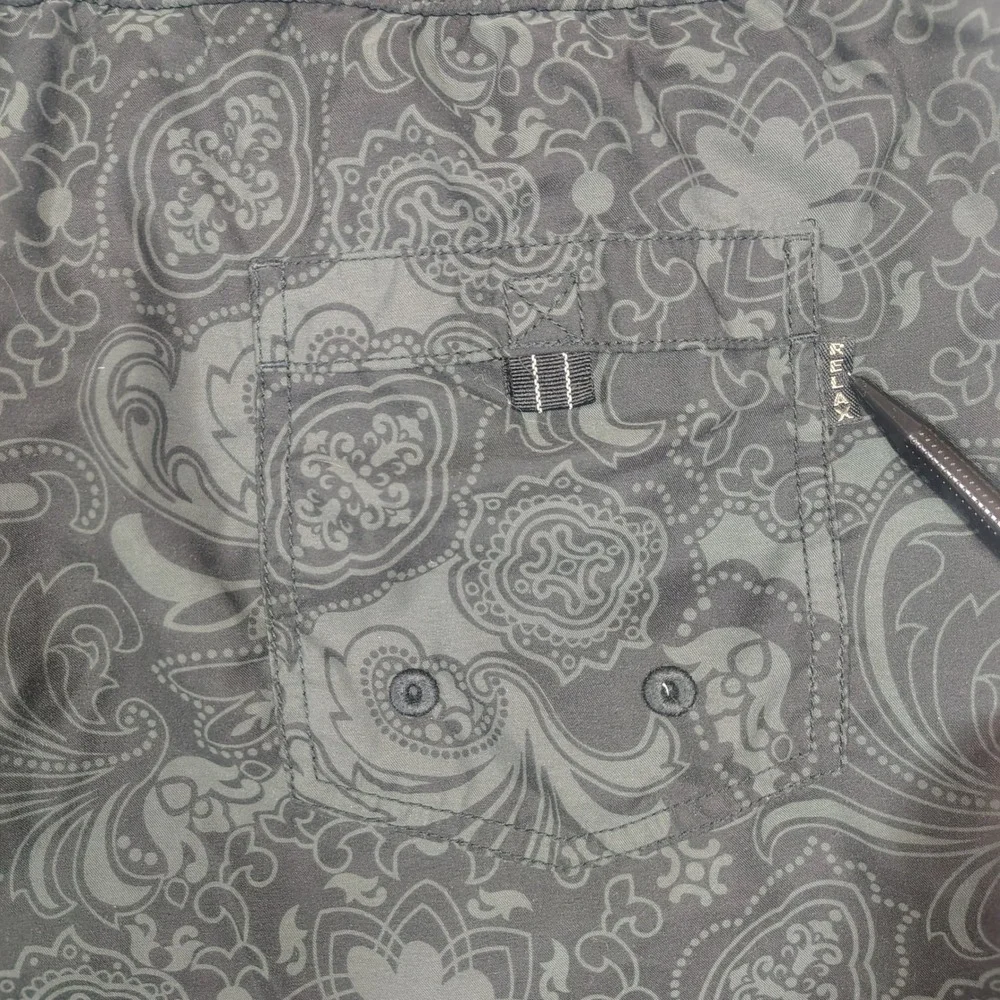 Tommy‎ Bahama Swim Trunks Mens Large Grey Tonal Paisley Pattern Polyester